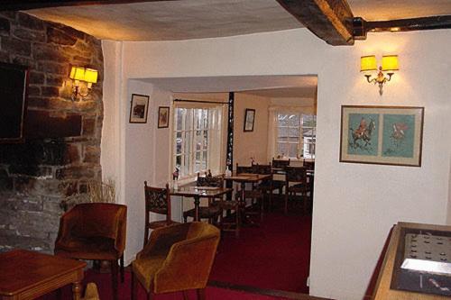 The Three Cocks Coaching Inn Glasbury Exterior foto